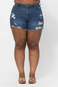 MID-RISE DESTROYED CUT-OFF SHORTS