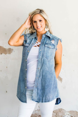 MID WASH DENIM BUTTON DOWN TUNIC