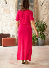 Load image into Gallery viewer, Fuchsia Short Sleeve Full Body Tunic w/Slits