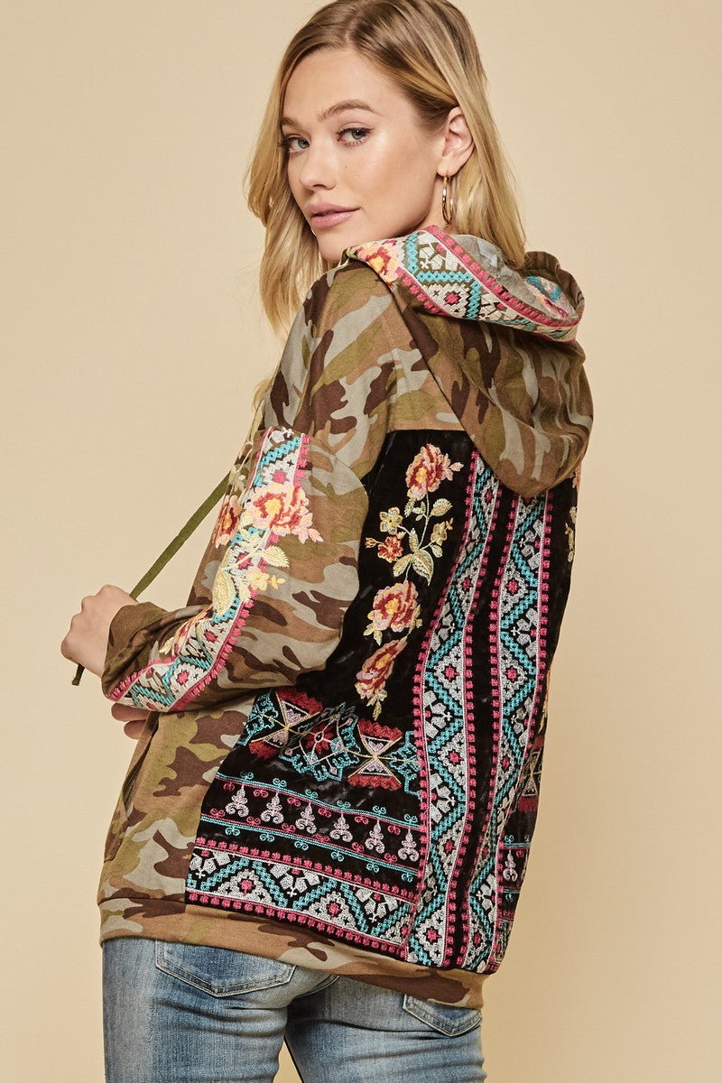 Camo Hoodie W/Embroidery