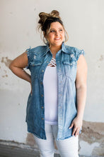 Load image into Gallery viewer, MID WASH DENIM BUTTON DOWN TUNIC