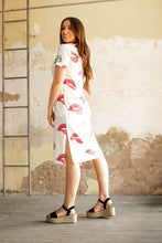 Load image into Gallery viewer, LIP PRINTED BASIC MIDI DRESS WITH SIDE SLITS