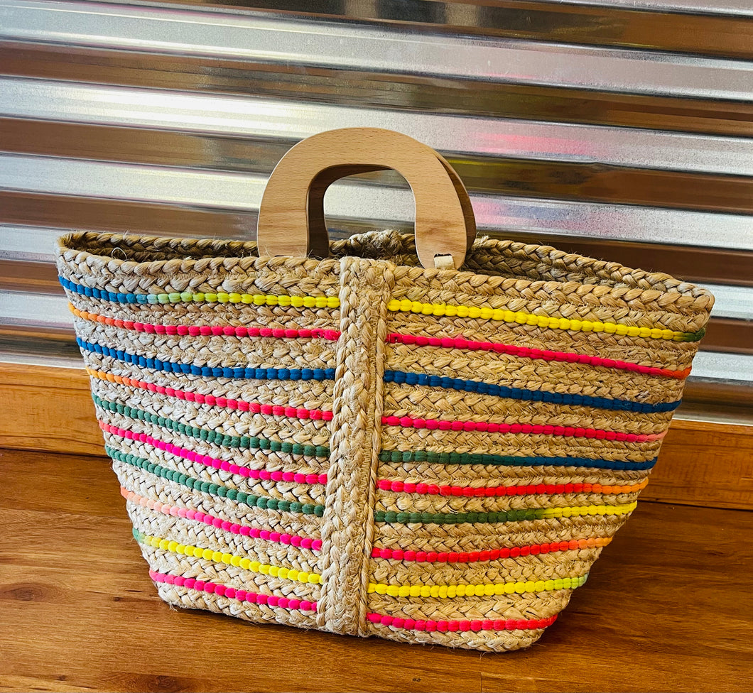 MULTI COLORED STRIPED STRAW BAG