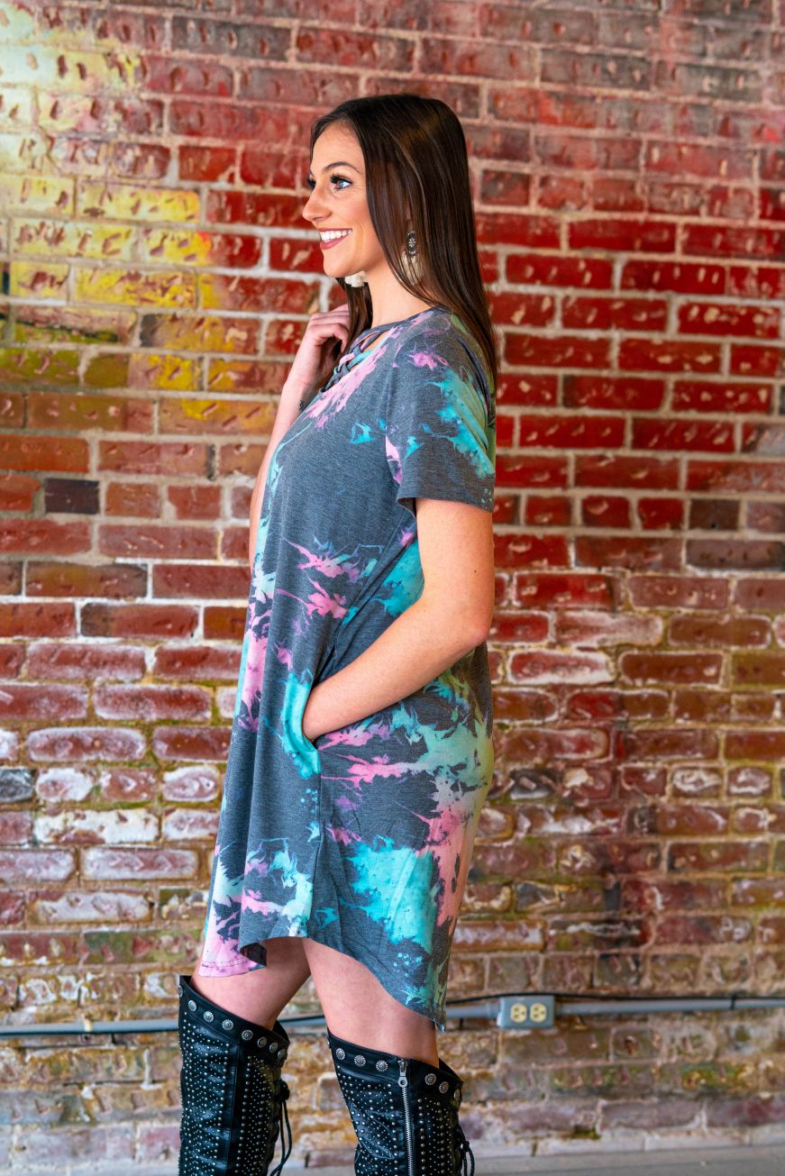 BLACK GREEN PINK TIE DYE FLUTTER DRESS WITH POCKETS
