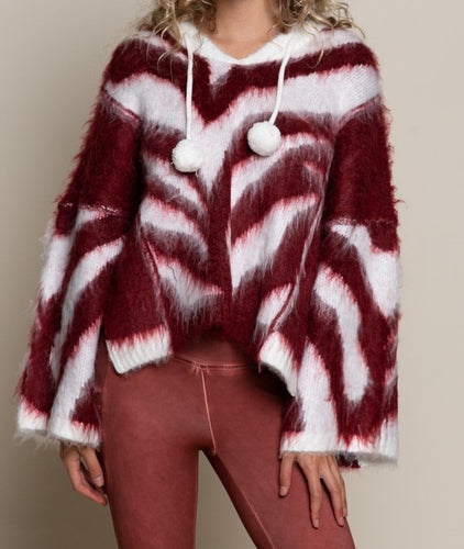 WHITE/BURGUNDY ZEBRA SWEATER