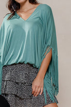 Load image into Gallery viewer, Solid Print Short Sleeves Fringe Poncho