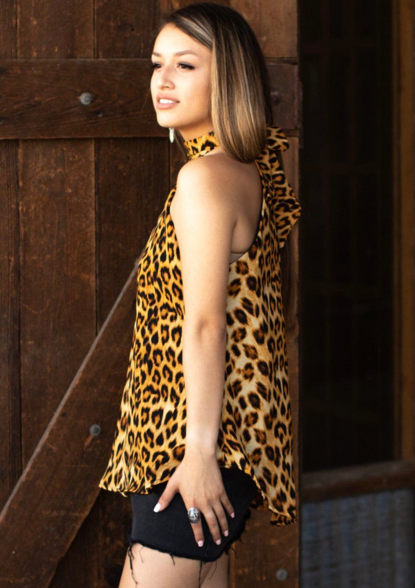 Leopard Sleeveless Neck Tie Blouse