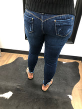 Load image into Gallery viewer, HIGH WAISTED DISTRESSED JEANS