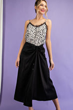 Load image into Gallery viewer, CINCHED MIDI SKIRT