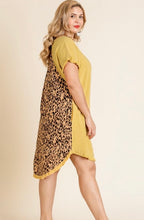 Load image into Gallery viewer, Short Sleeve Round Neck Animal Print Back Dress with High Low Fishtail Scoop Ruffle Hem