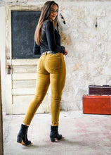 Load image into Gallery viewer, MID RISE SKINNY CORDUROY PANTS