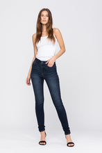 Load image into Gallery viewer, Super Dark High Waist Skinny Jeans