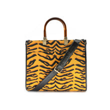 Load image into Gallery viewer, Zebra Print Canvas Tote