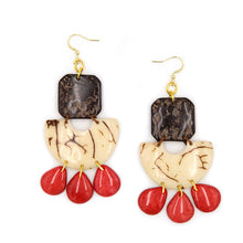 Load image into Gallery viewer, Lila Earrings
