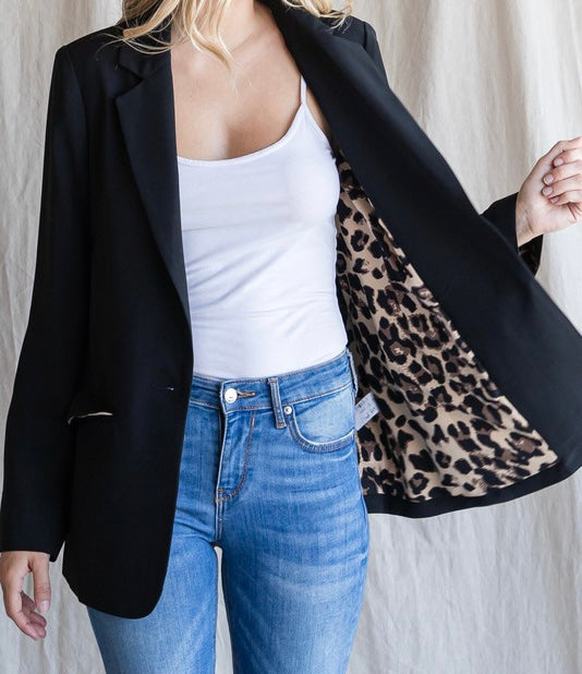 Black Solid Blazer with Leopard Lining