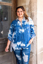 Load image into Gallery viewer, DENIM BLEACHED WASH LONG SLEEVE TOP WITH EMBROIDERED PATCH ON BACK