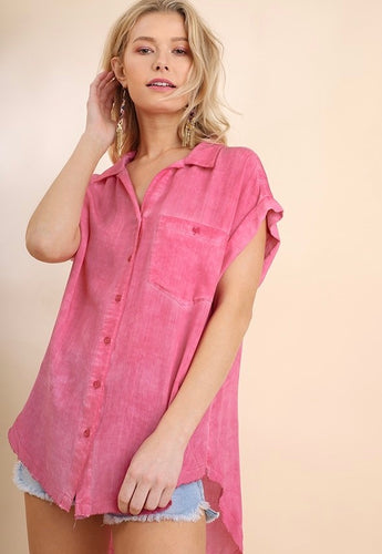 Washed Button Short Sleeve Top With Frayed Hemline
