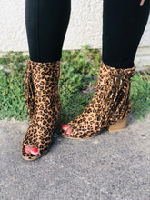 Load image into Gallery viewer, LEOPARD SIDE FRINGE ANKLE BOOTS