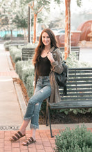 Load image into Gallery viewer, Leopard Flat Wide Strap Flats