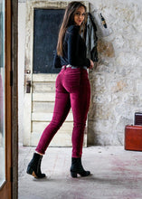 Load image into Gallery viewer, MID RISE SKINNY CORDUROY PANTS
