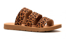 Load image into Gallery viewer, Leopard Flat Wide Strap Flats