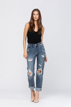 Load image into Gallery viewer, Mid- Rise Boyfriend Beach Splash Jeans